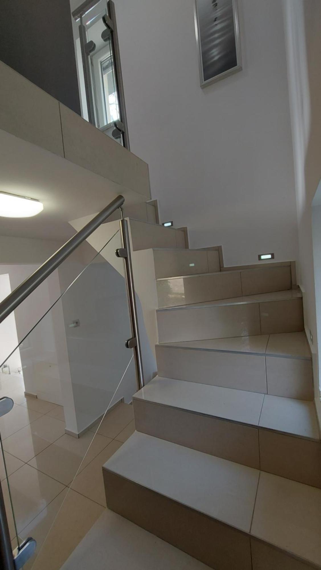 Dom Na Cervenej Vezi Villa Banka Exteriör bild
